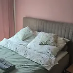 Apartament 3 Pokojowy Lub Pokoj W Mieszkaniu W Nowym Bloku